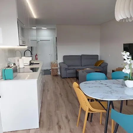 Modern In Do Vau - Daire